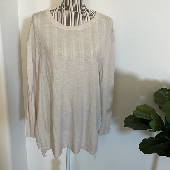 Babaton Sweater Shirt - Picture 1 of 5